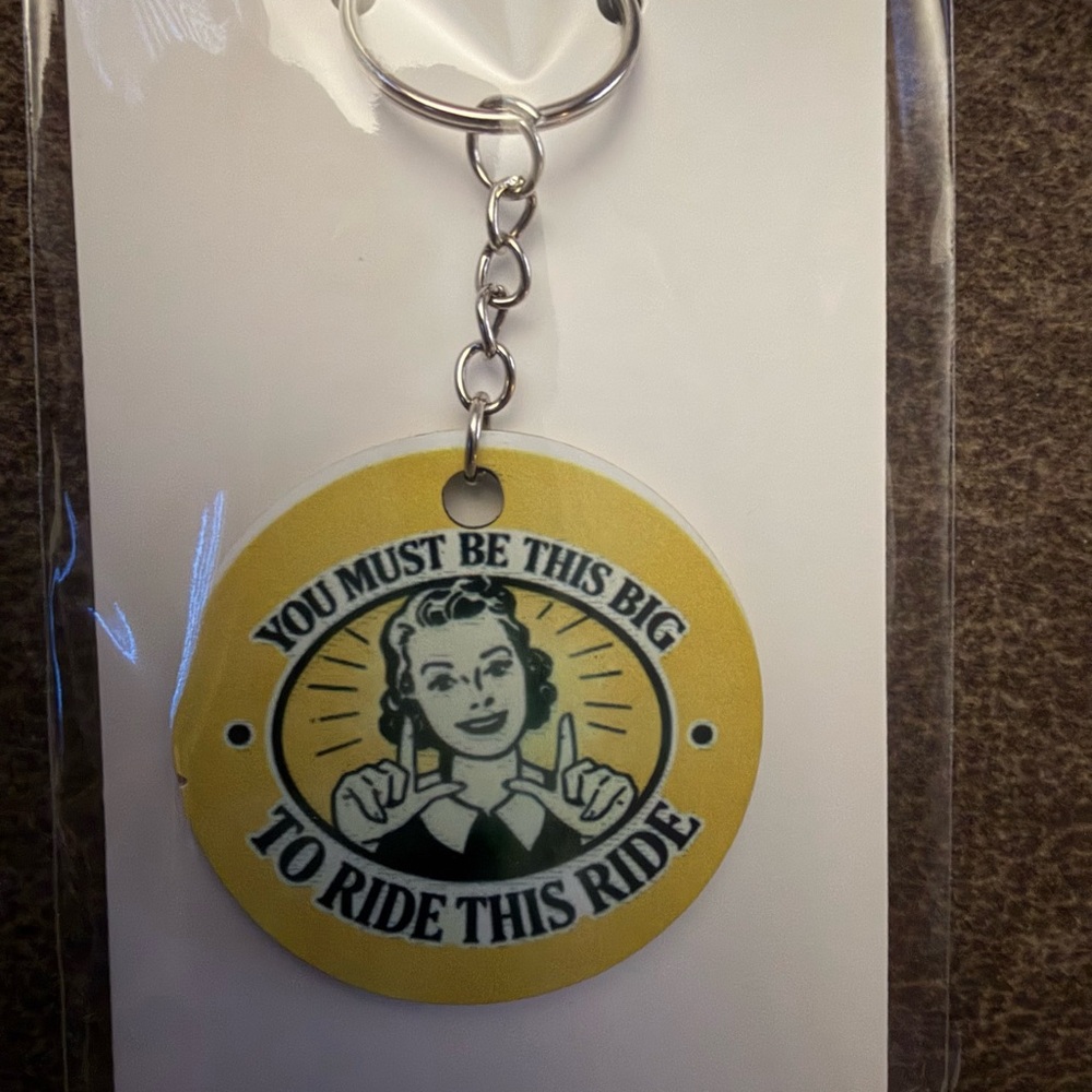 This Big Keychain - Picture 3 of 3